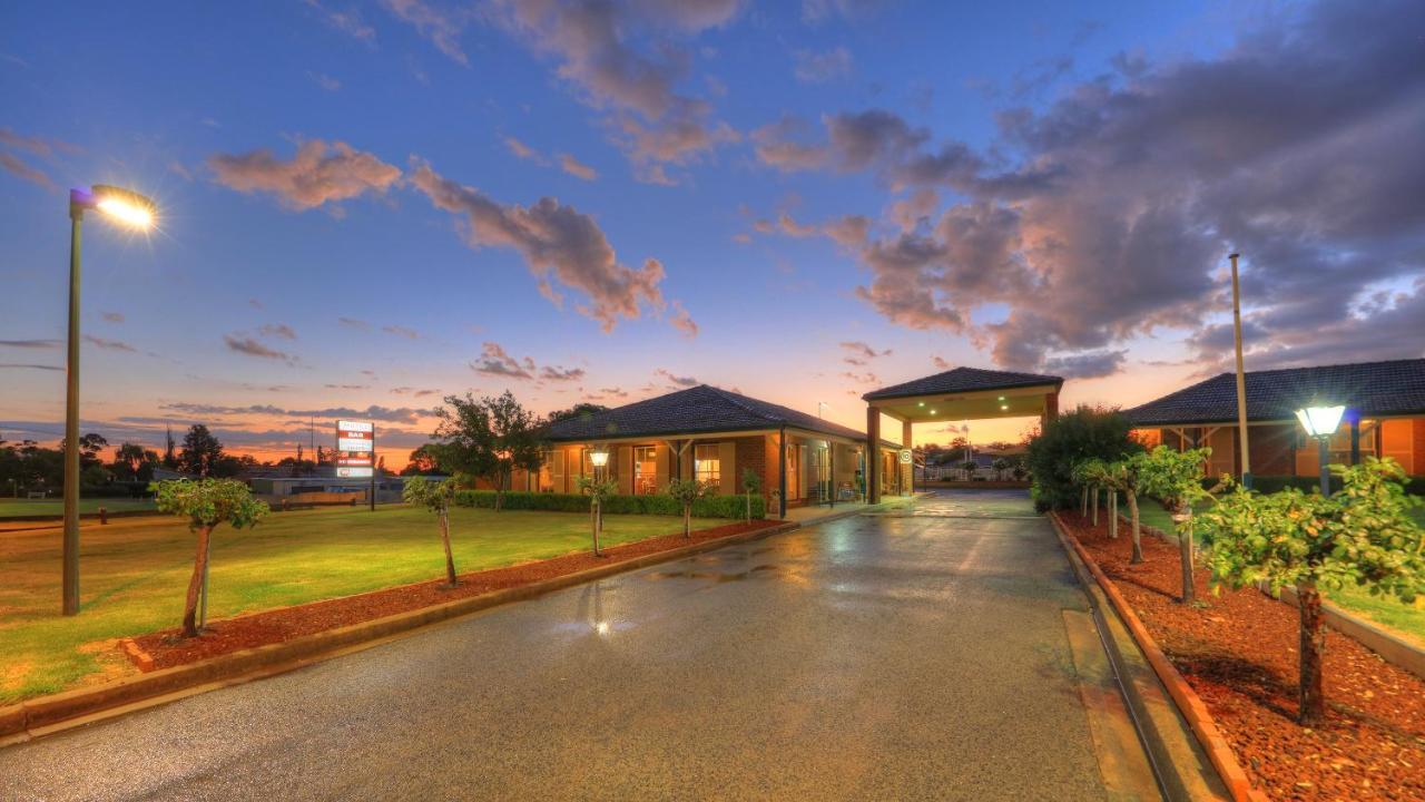 Bushman'S Motor Inn Parkes Exterior foto