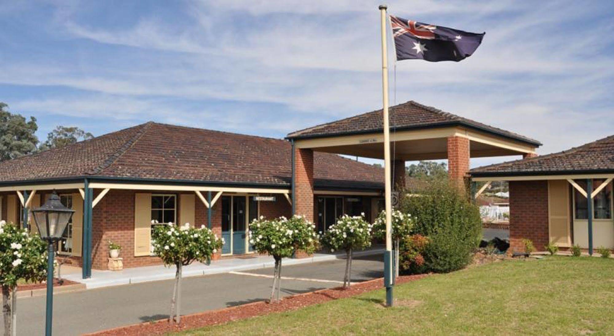 Bushman'S Motor Inn Parkes Exterior foto