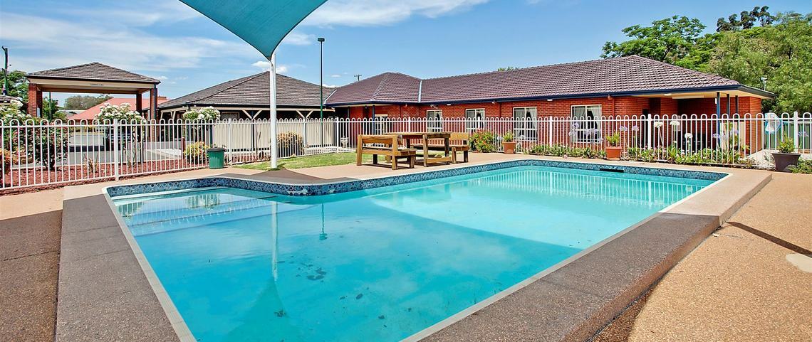 Bushman'S Motor Inn Parkes Exterior foto